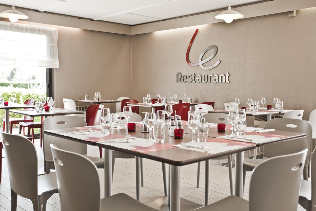 Hotel Campanile Rouen Nord - Barentin Extérieur photo