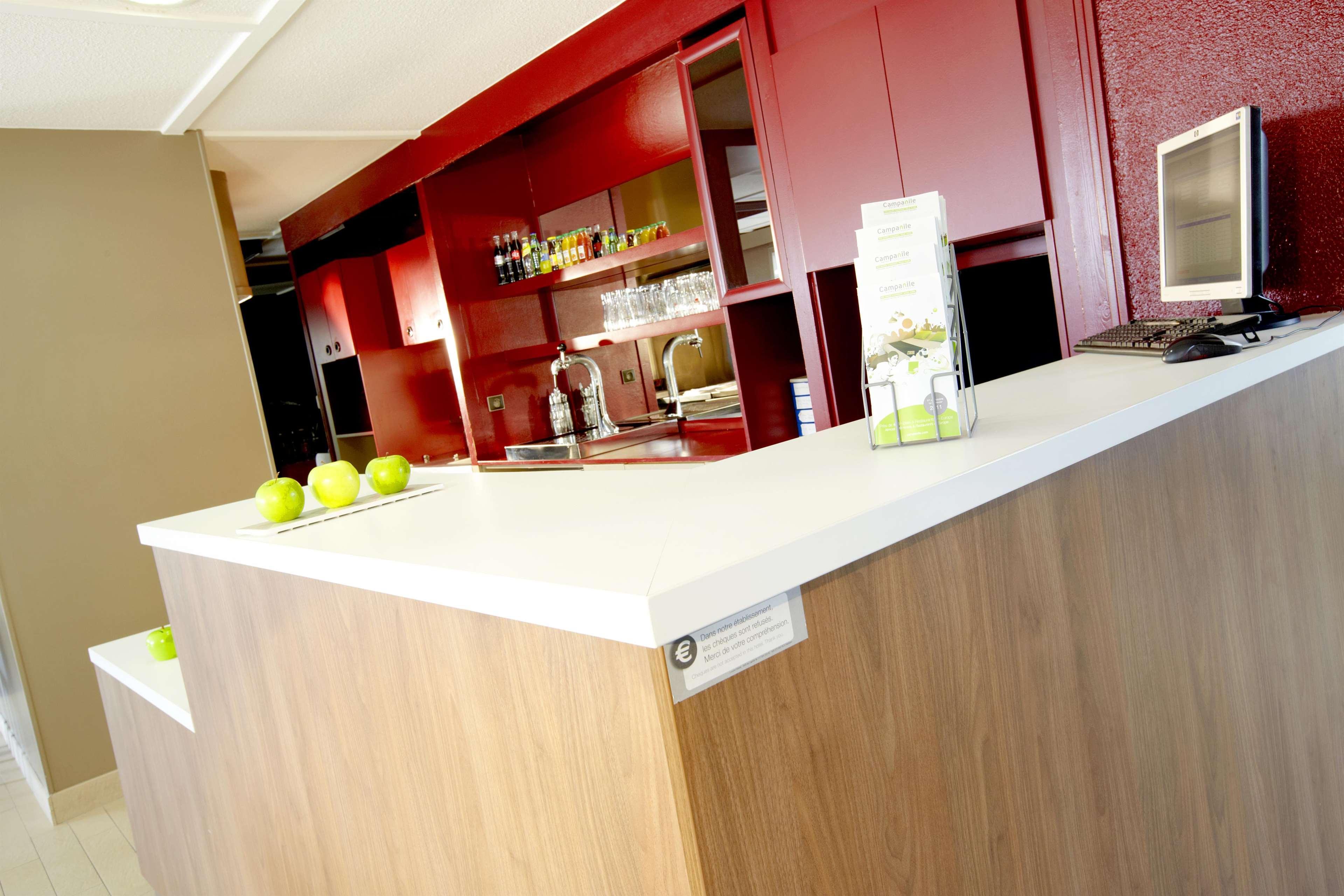 Hotel Campanile Rouen Nord - Barentin Extérieur photo